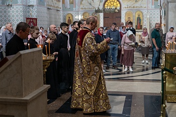 Воскресное богослужение на неделе четвертой по Пасхе