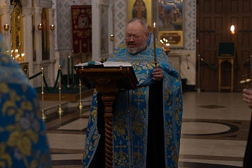 Пение благодарственной похвалы Пресвятой Богородице 4 апреля, в пятницу, на пятой седмице Великого поста