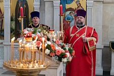 Празднование иконы Божией Матери "Живоносный Источник"