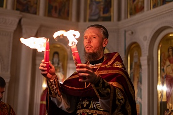 Праздничное богослужение Светлого Христова Воскресения