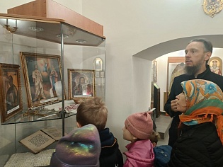 Экскурсия в Троицкий храм учащихся школы № 30 имени Б.В. Бирюкова