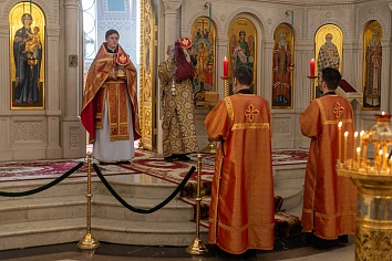 Пасхальная поздняя Литургия и праздничные гуляния на приходе