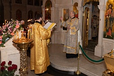 День памяти святителя Николая, Мир Ликийских Чудотворца