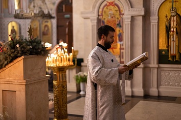 Божественная литургия в воскресенье, на неделе 29-й по Пятидесятнице