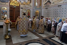 Перенесение мощей святителя и чудотворца Николая из Мир Ликийских в Бар