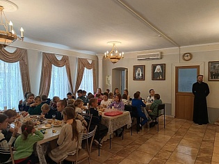 Экскурсия в Троицкий храм учащихся школы № 30 имени Б.В. Бирюкова