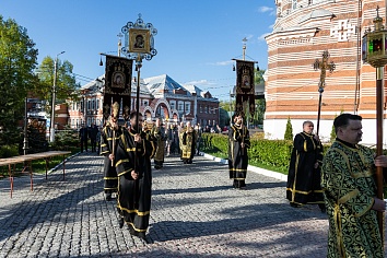 Великая Пятница. Утреня Великой Субботы с Чином Погребения Плащаницы