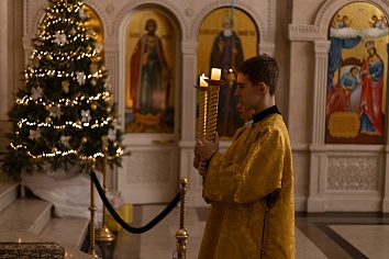 Божественная Литургия в воскресенье, на неделе двадцать девятой по Пятидесятнице