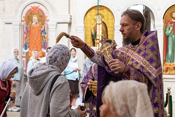 Происхождение Честных Древ Животворящего Креста Господня