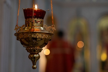 Божественная Литургия в воскресенье, на неделе пятой по Пасхе, о самаряныне