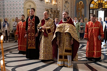 День Усекновения главы Пророка предтечи и Крестителя Господня Иоанна