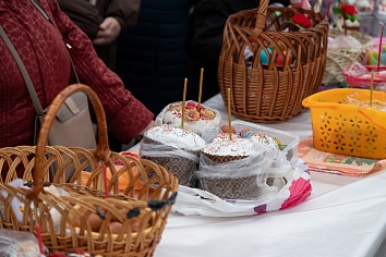 Освящение пасхальной снеди 