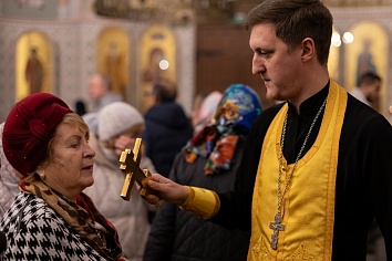 Божественная Литургия в воскресенье, на неделе девятнадцатой по Пятидесятнице