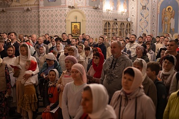 Праздничное богослужение Светлого Христова Воскресения