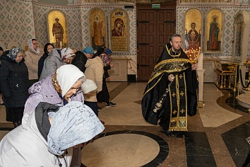 Великая Пятница. Утреня Великой Субботы с Чином Погребения Плащаницы