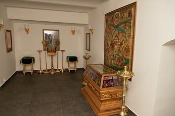 Усыпальница в подклети Троицкого храма