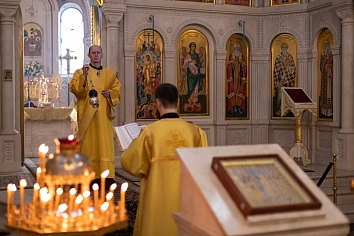 Божественная литургия 23 февраля, в воскресенье, на неделе мясопустной, о Страшном Суде