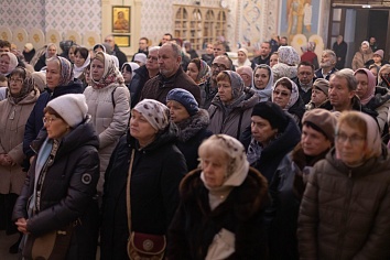 Божественная литургия в воскресенье, на неделе 26-й по Пятидесятнице