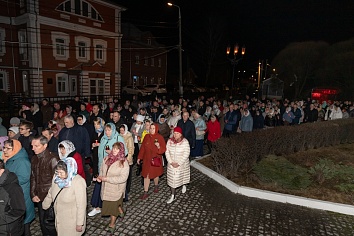 Праздничное богослужение Светлого Христова Воскресения
