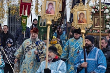 Традиционный общегородской крестный ход с образом Казанской иконы Божией Матери