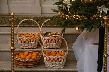 День памяти святителя Николая, Мир Ликийских Чудотворца