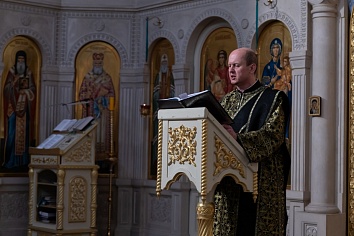 Утреня с чтением Великого канона преподобного Андрея Критского и жития преподобной Марии Египетской