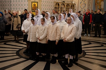 Божественная Литургия в воскресенье, на неделе восемнадцатой по Пятидесятнице