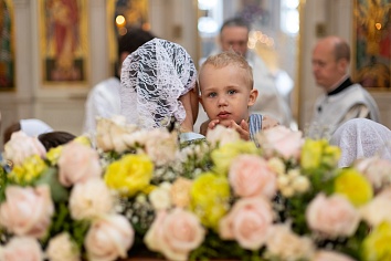 Божественная Литургия в воскресенье, на неделе седьмой по Пасхе, святых отцов I Вселенского Собора