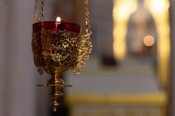 Божественная литургия с чтением Послания Святейшего Патриарха Кирилла по случаю 100-летия со дня преставления святителя Тихона 6 апреля, в воскресенье, на неделе пятой Великого поста