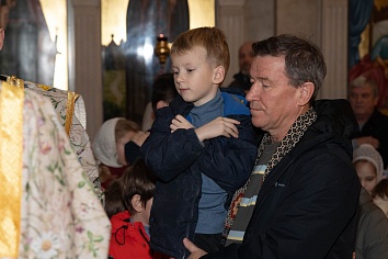 Божественная литургия в воскресенье, на неделе 23-й по Пятидесятнице