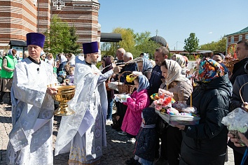Великая Суббота. Освящение пасхальной снеди 