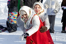 Широкая Масленица на приходе Троицкого храма