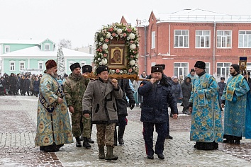 Традиционный общегородской крестный ход с образом Казанской иконы Божией Матери