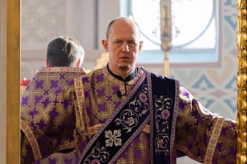 Божественная литургия в воскресенье, на неделе 14-й по Пятидесятнице, по Воздвижении