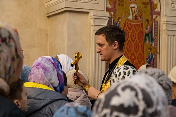 Божественная литургия в воскресенье, на неделе 18-й по Пятидесятнице