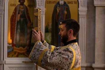 Божественная литургия в воскресенье, на неделе 18-й по Пятидесятнице