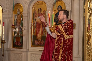 Празднование иконы Божией Матери «Живоносный Источник»