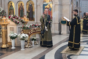 Великая Суббота на приходе Троицкого храма.