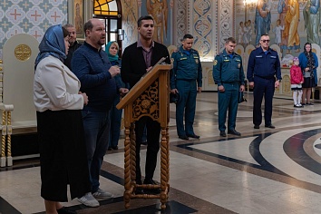 Благодарственный молебен перед образом Божией Матери «Неопалимая Купина»