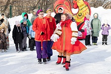 Широкая Масленица на приходе Троицкого храма