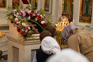 Воздвижение Честного и Животворящего Креста Господня