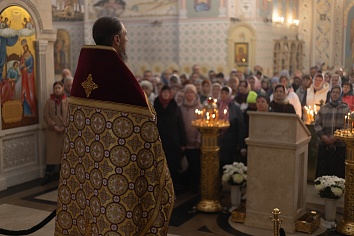 Радоница - день особого поминовения усопших