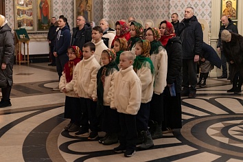 Божественная Литургия в воскресенье, на неделе тридцать первой по Пятидесятнице, по Рождестве Христовом