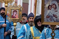 Традиционный общегородской крестный ход с образом Казанской иконы Божией Матери