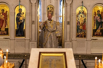 Божественная литургия в воскресенье, на неделе 19-й по Пятидесятнице