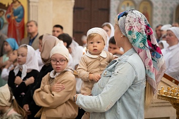 День памяти святых благоверных князя Петра и княгини Февронии, Муромских чудотворцев. 