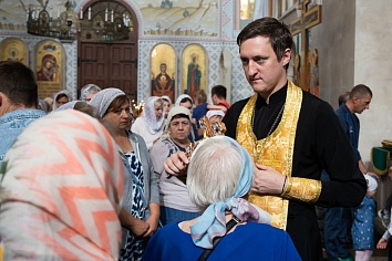 День памяти святых благоверных князя Петра и княгини Февронии, Муромских чудотворцев. 