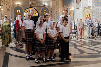 Божественная Литургия в воскресенье, на неделе девятой по Пятидесятнице