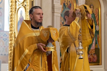 Воскресное богослужение на неделе 3-й по Пятидесятнице