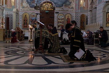 Утреня с чтением Великого канона преподобного Андрея Критского и жития преподобной Марии Египетской